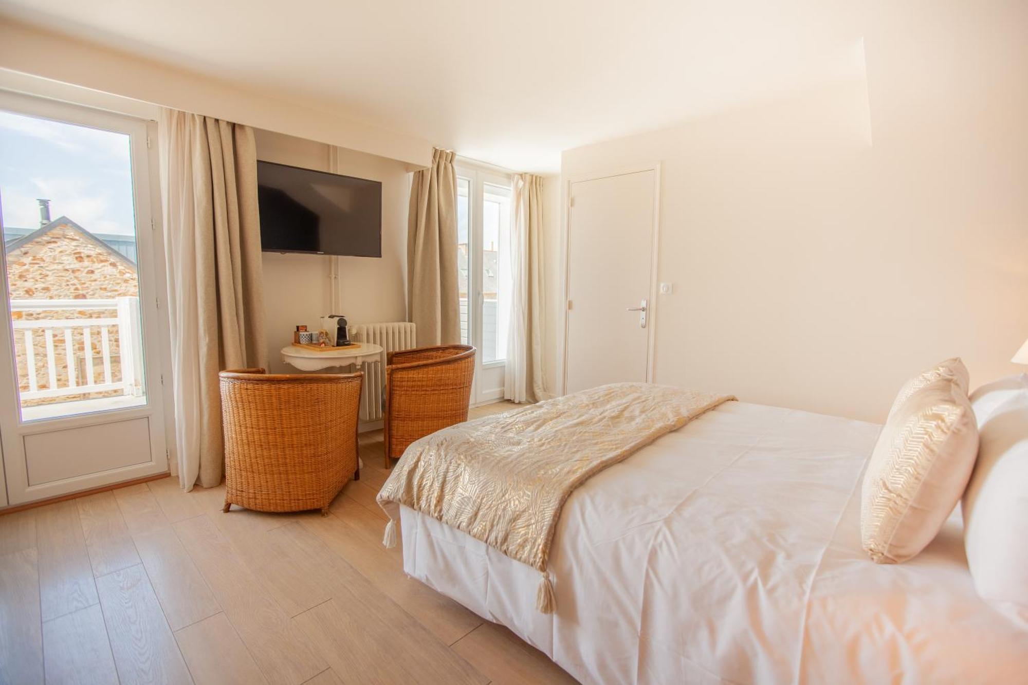 Hotel Des Isles Barneville-Carteret Zewnętrze zdjęcie